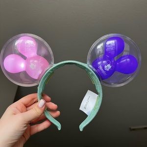 Light up Disney Mickey Balloon Ears